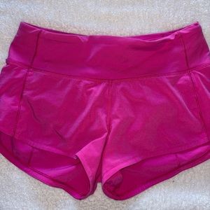 LULULEMON SPEED UP SHORT 2.5” SONIC PINK!
